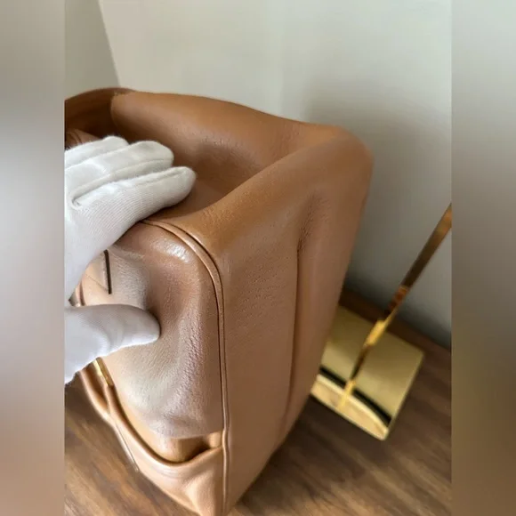 SALVATORE FERRAGAMO Tan Brown Leather Gancini Satchel Flap Bowler Bag Italy - Picture 6 of 10